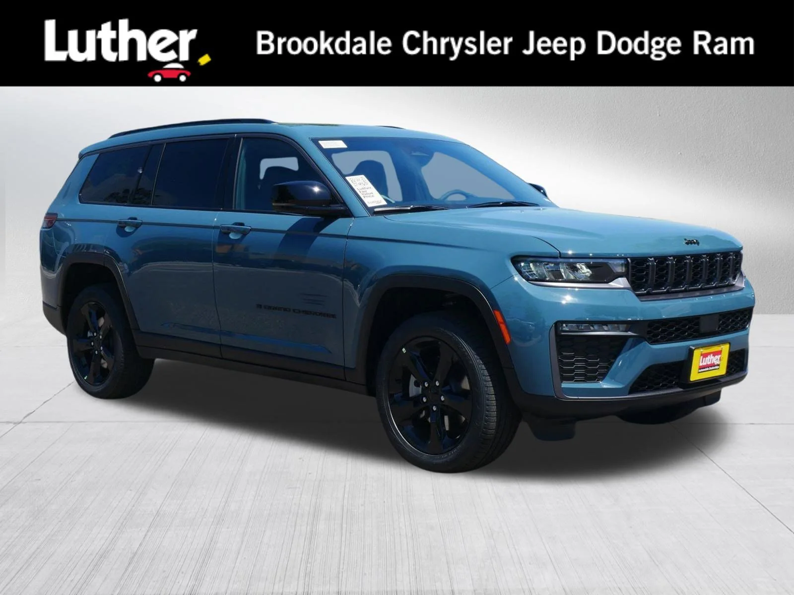 2026 Jeep Grand Cherokee L Limited 4x4's photo