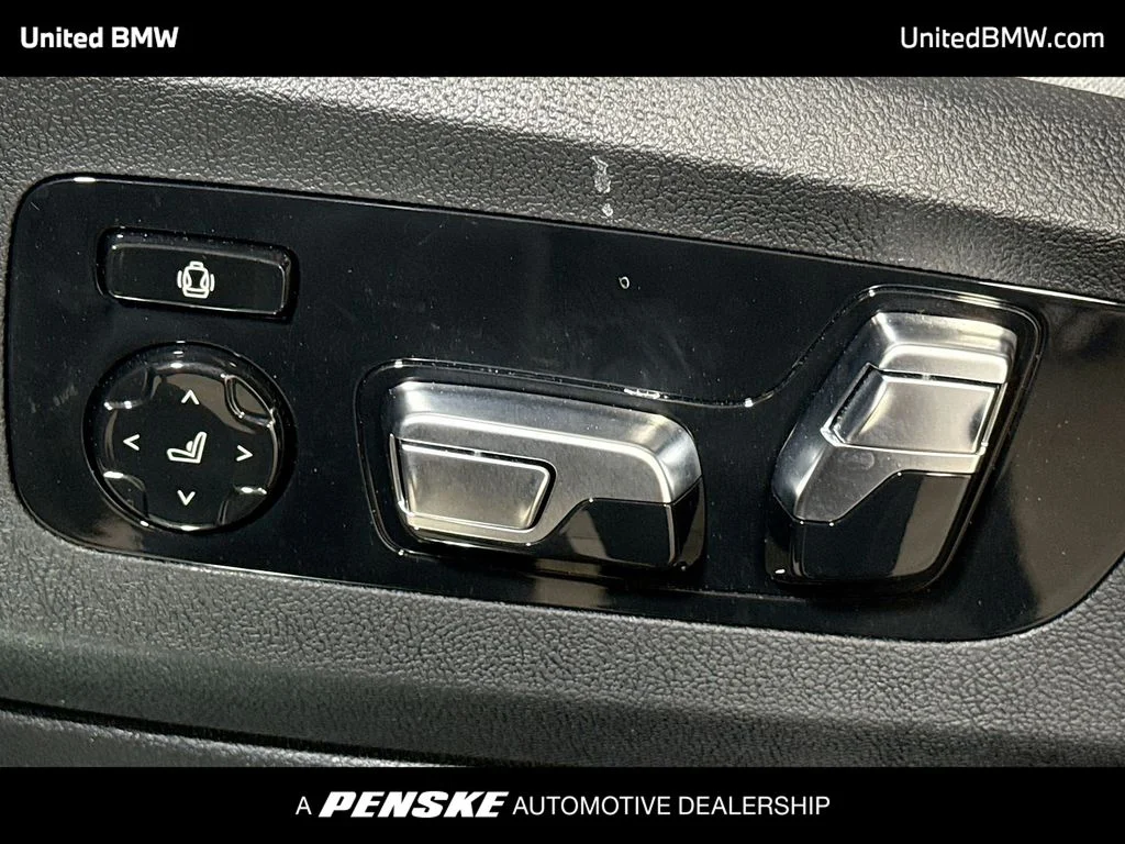 Certified Used 2026 Carbon Black Metallic BMW xDrive40i image 4