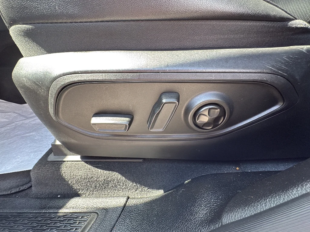 2023 Jeep Grand Cherokee Limited - Photo 15