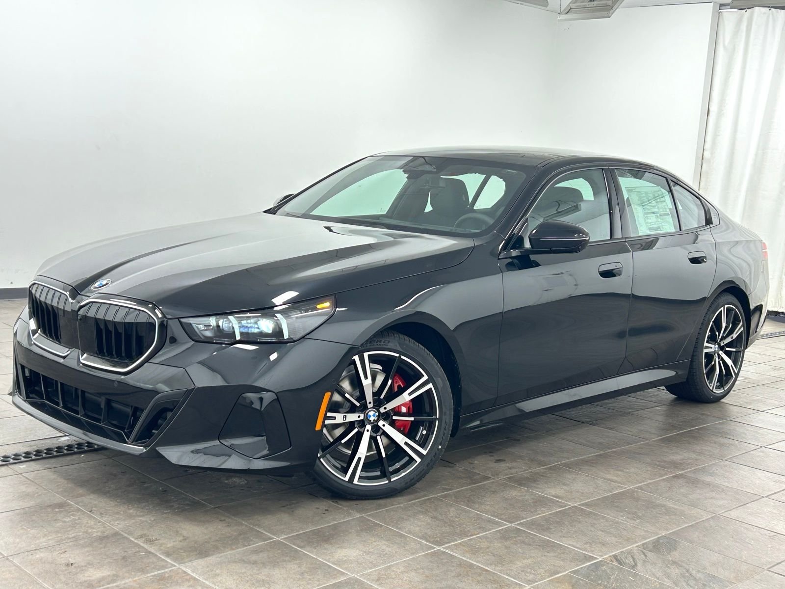 2026 BMW 5 Series 530i xDrive Sedan's photo