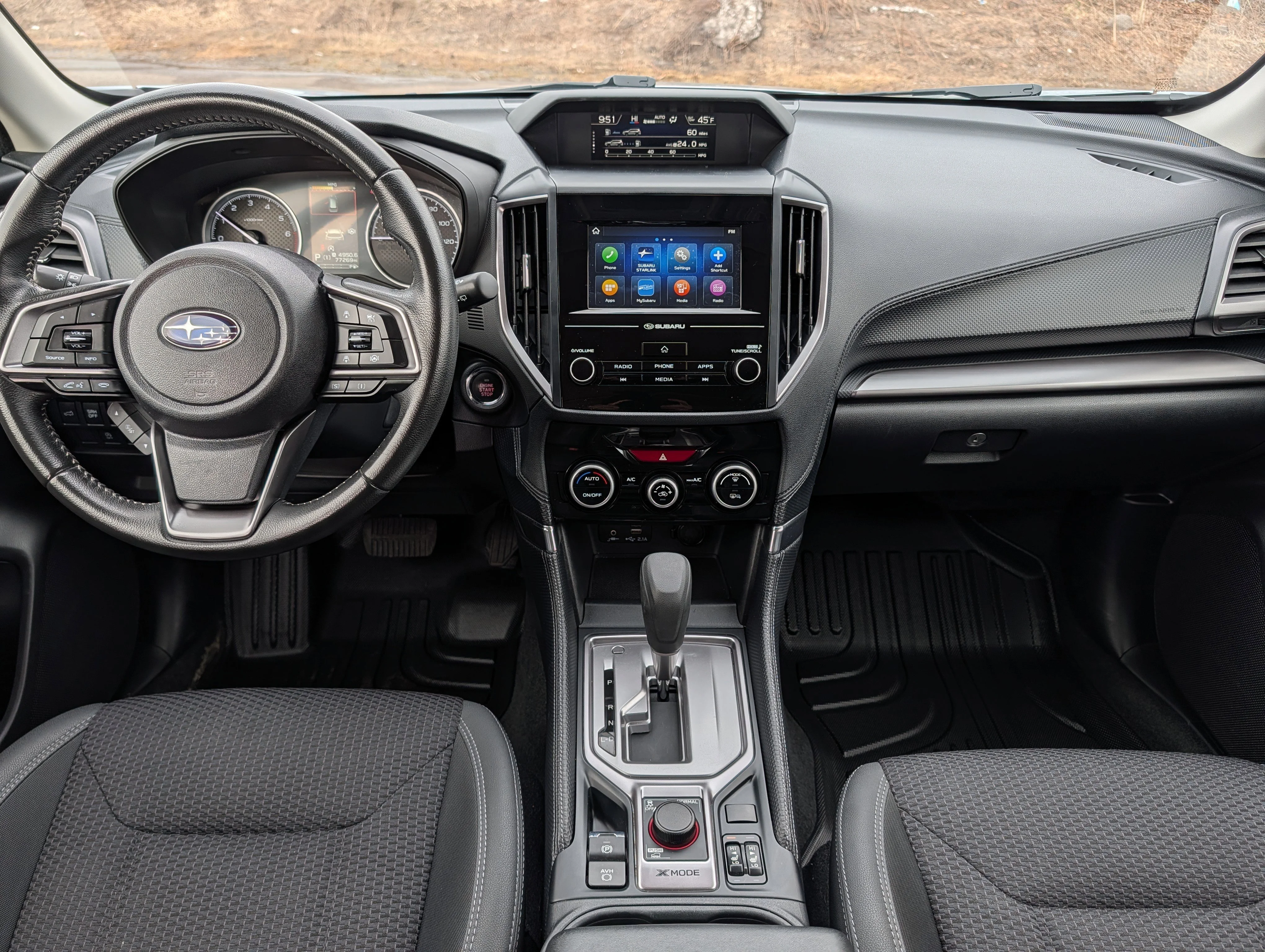 Used 2024 Ice Silver Metallic Subaru Premium image 10