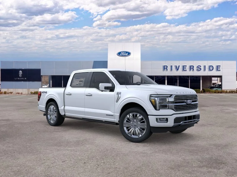 New 2026 Star White Metallic Tri-Coat Ford Platinum® image 7