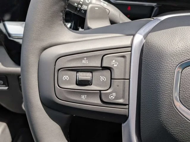 New 2026 Onyx Black GMC Elevation image 25