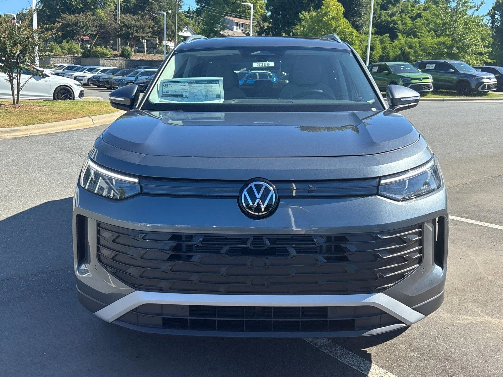 New 2026 Platinum Gray Metallic Volkswagen SE image 8