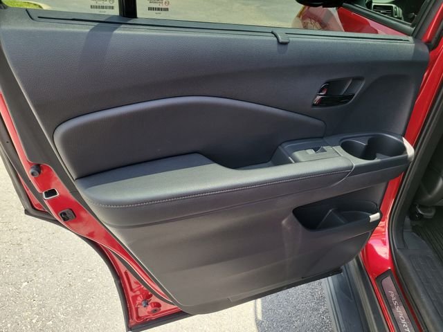 Used 2023  Honda Elite image 11