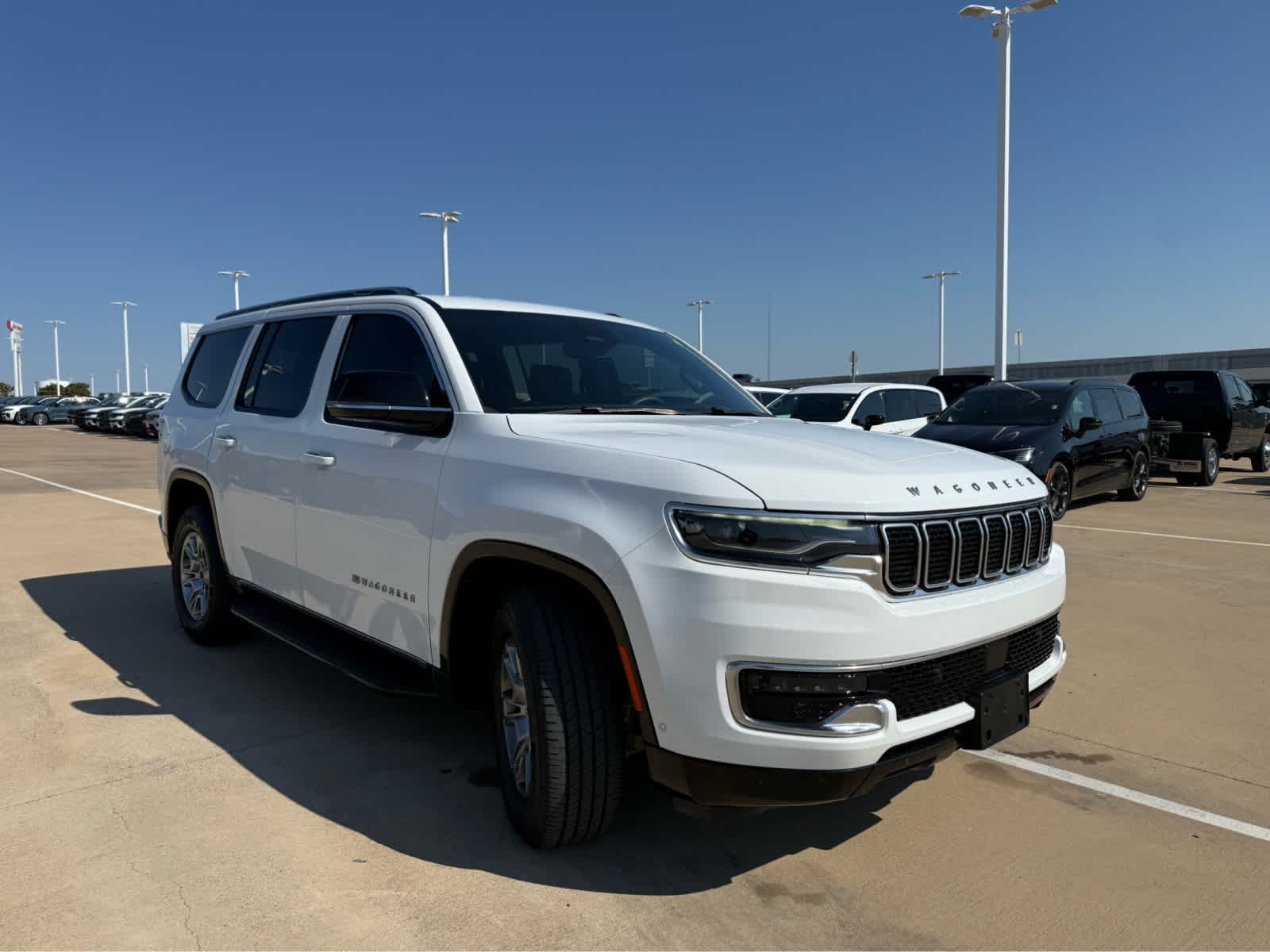 Used 2024 Bright White Clearcoat Jeep  image 4