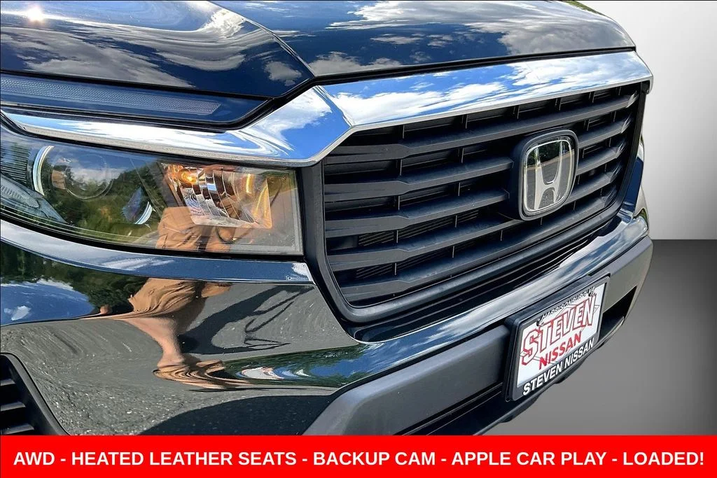 Used 2023 Black Honda RTL image 33