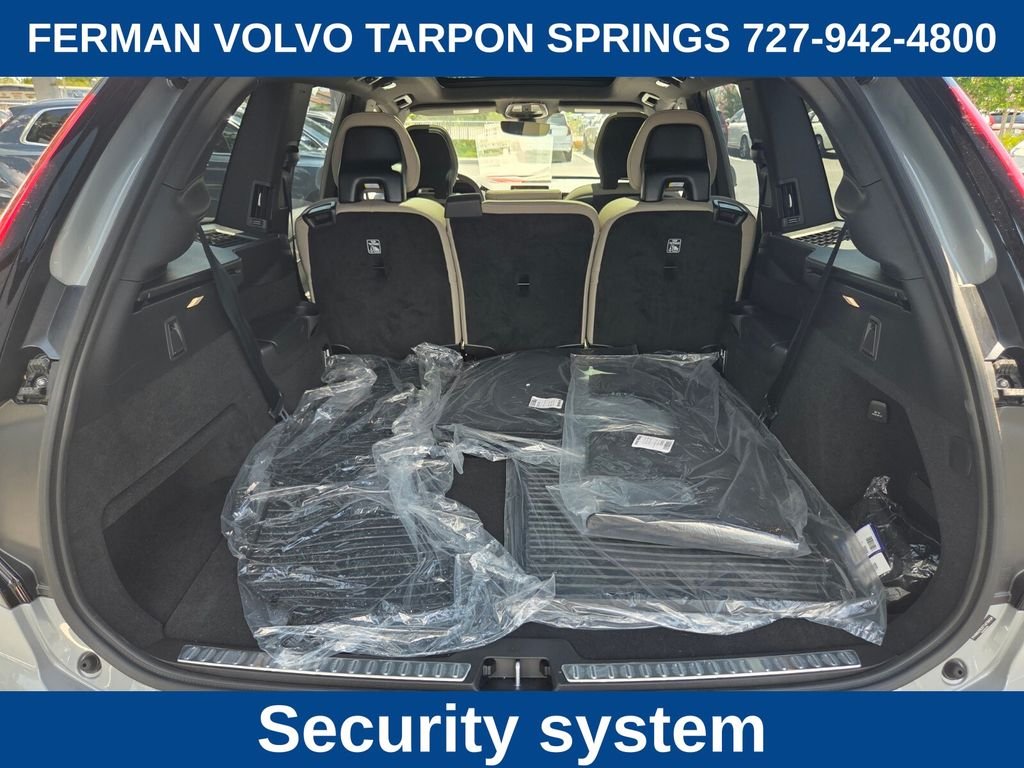 New 2026 Vapour Grey Volvo Plus image 19