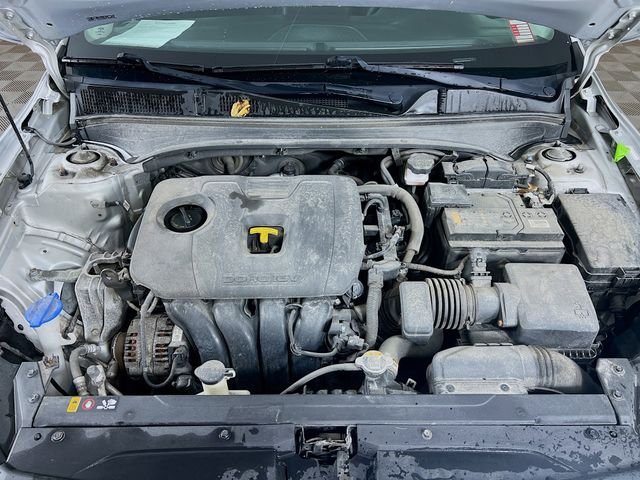 2021 Kia Forte LXS - Photo 24