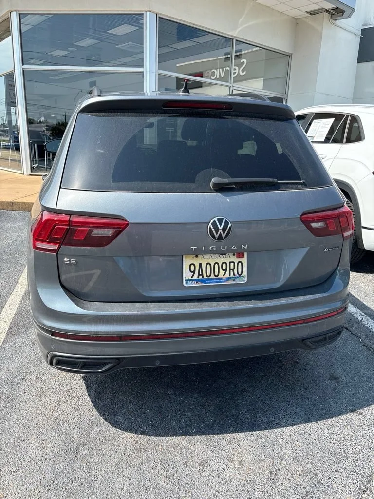 Used 2024 Platinum Gray Metallic Volkswagen SE R-Line Black image 5