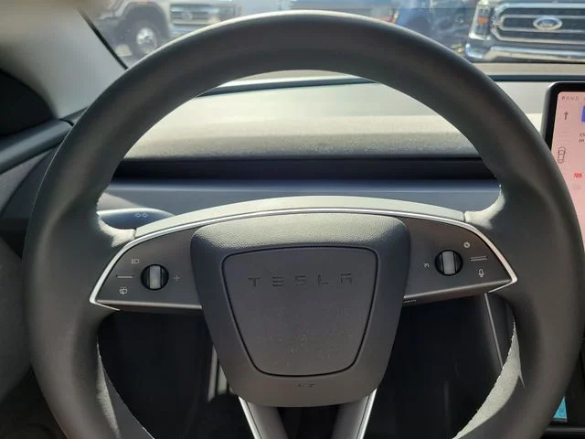 Used 2026  Tesla Long Range image 28