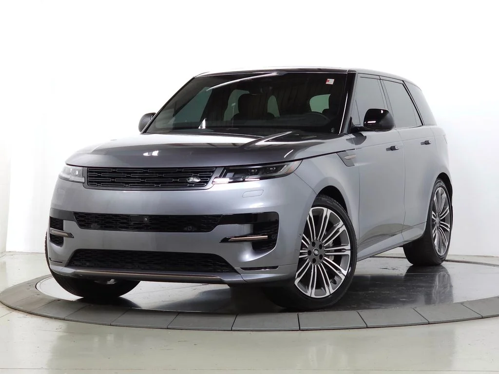 Certified Used 2025 Gray Land Rover Dynamic SE image 1
