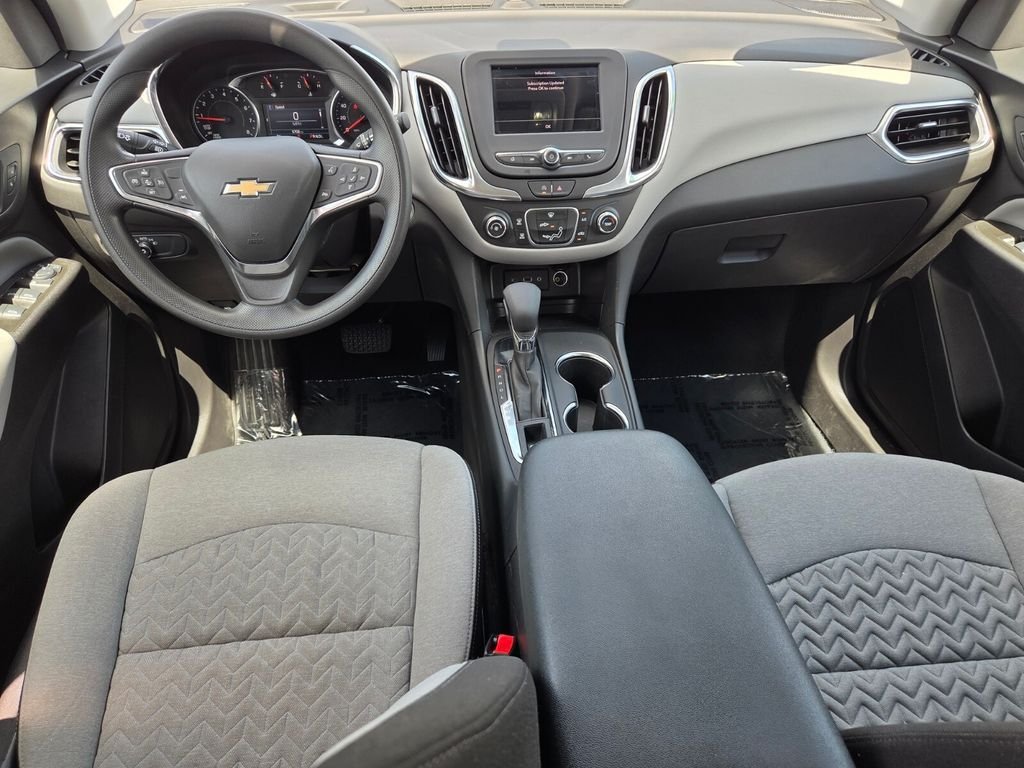 2024 Chevrolet Equinox LS - Photo 9