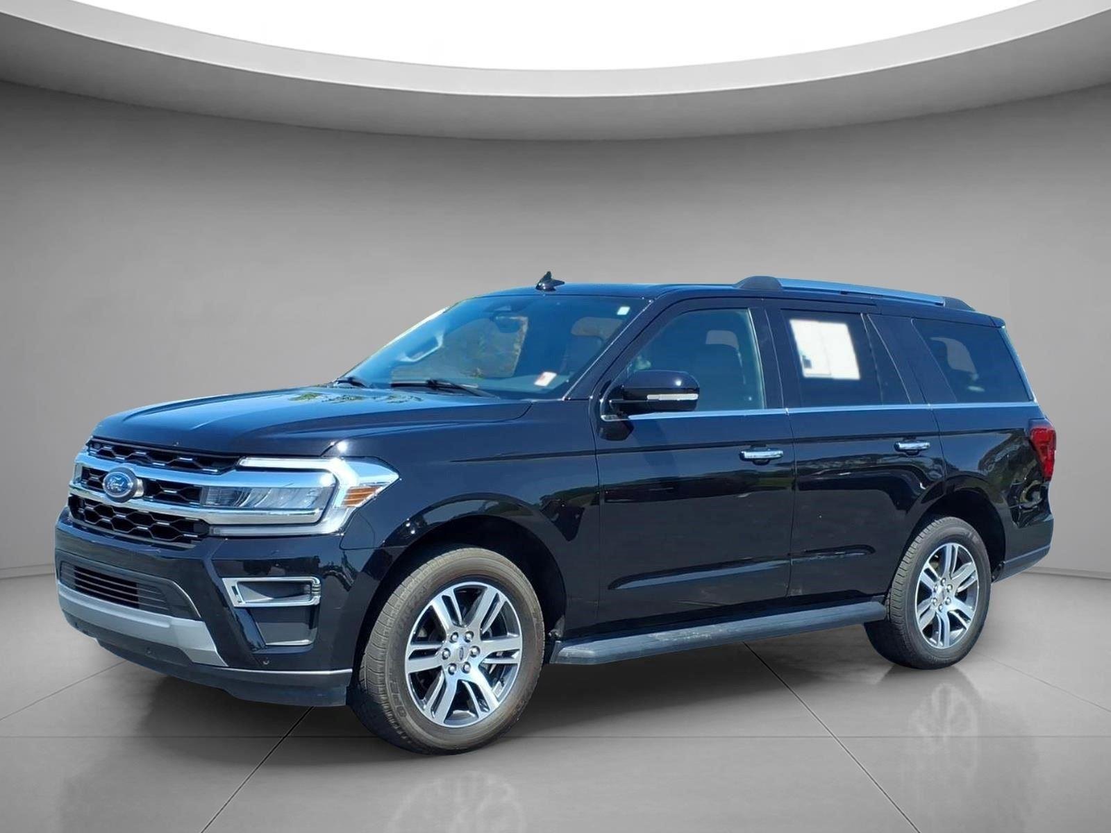 Used 2024  Ford Limited image 1