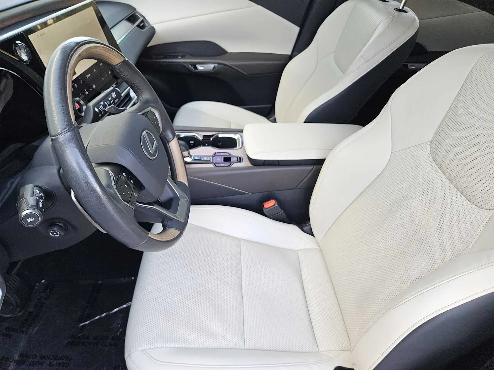 Certified Used 2024 EMINENT WHITE PEARL Lexus Premium Plus image 8