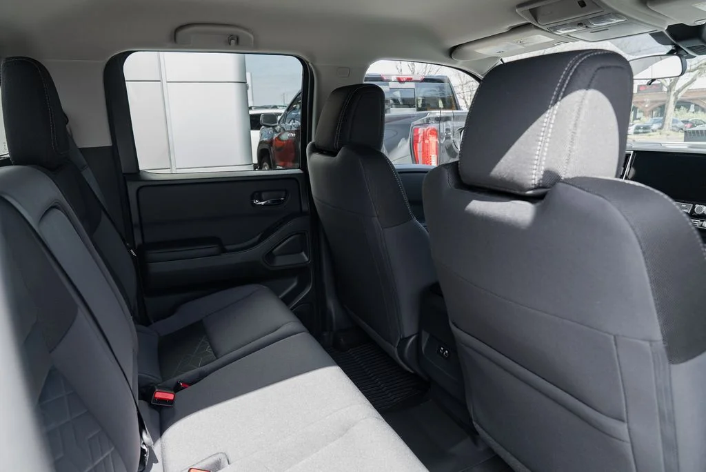 New 2026 Glacier White Nissan Crew Cab SV image 28