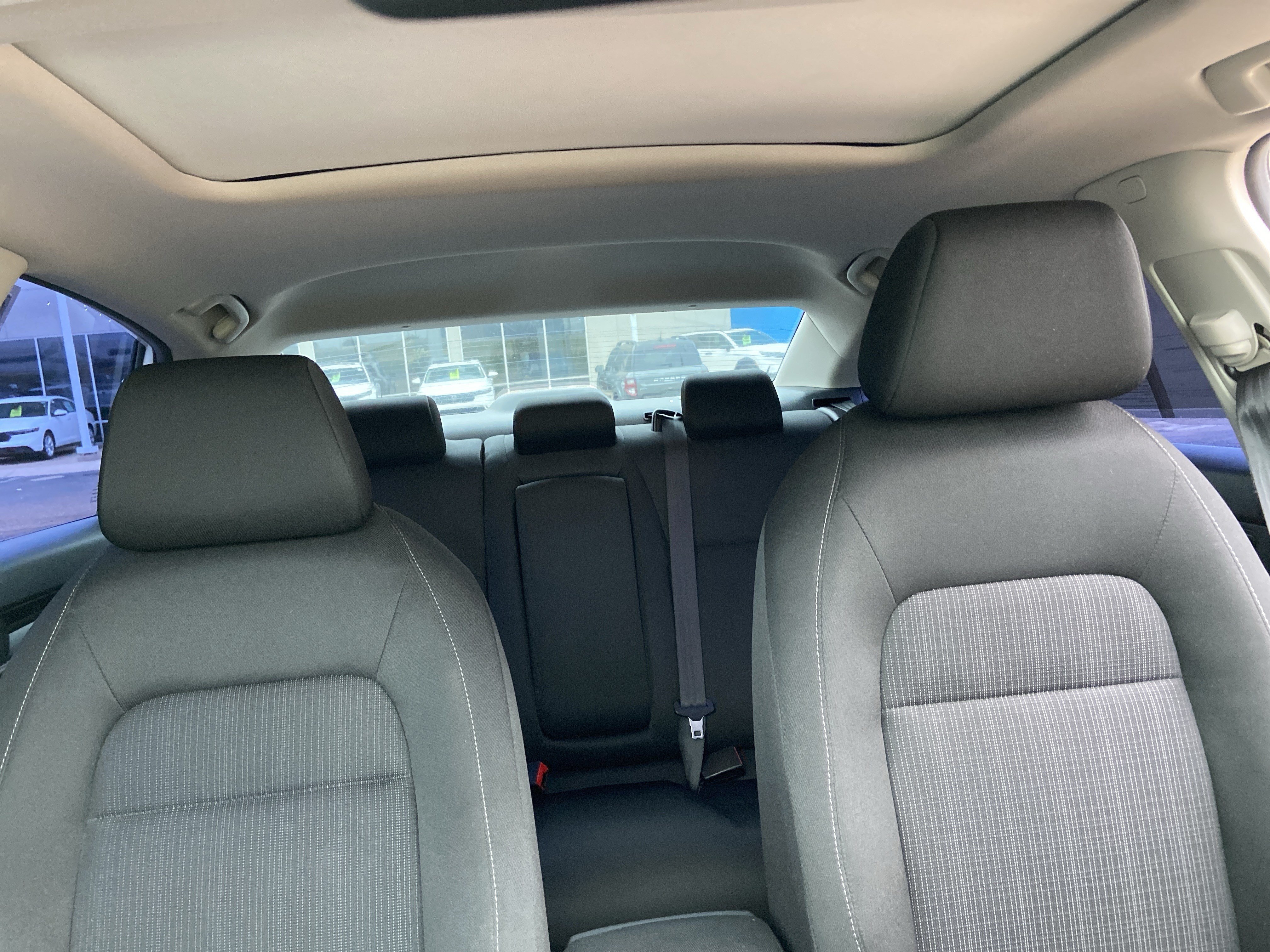 Used 2024 Platinum White Pearl Honda EX image 19