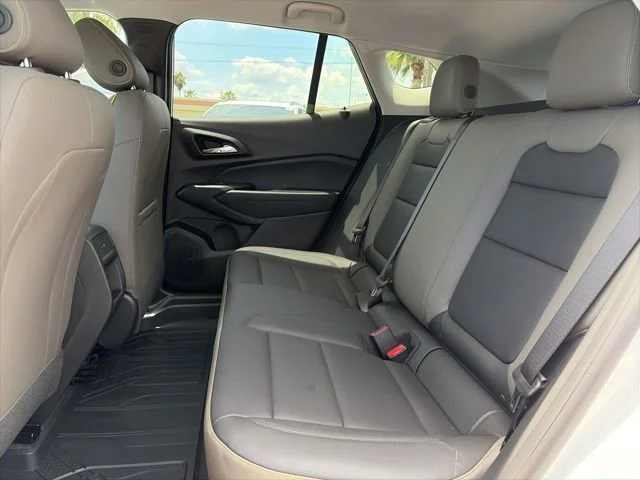 New 2026 Summit White Chevrolet ACTIV image 16