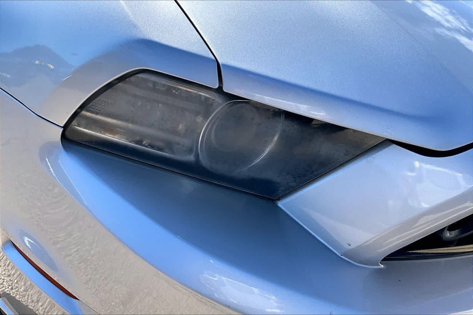 Used 2014 Ingot Silver Metallic Ford GT image 25