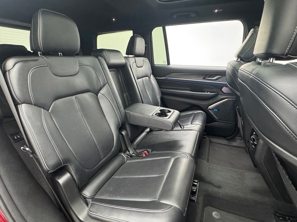 Used 2022 Velvet Red Pearlcoat Jeep Overland image 46