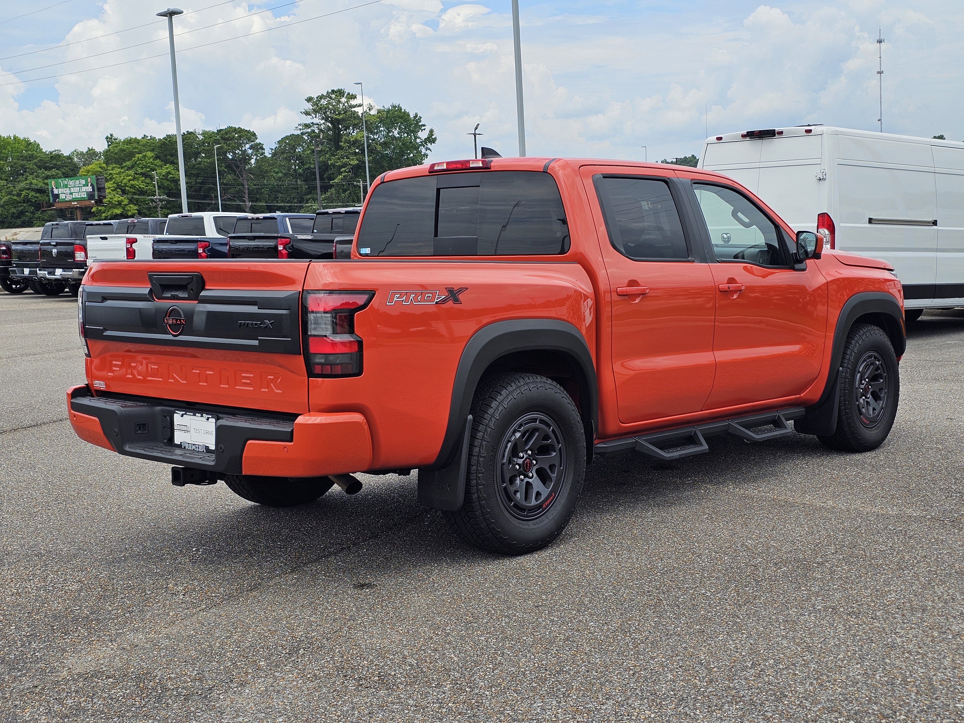 Used 2025 Afterburn Orange Nissan PRO-X image 8
