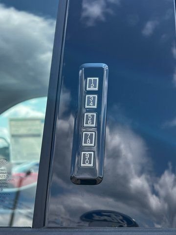 New 2026 Agate Black Metallic Ford F-250® Lariat® image 22