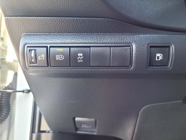 Used 2025 White Toyota SE image 16