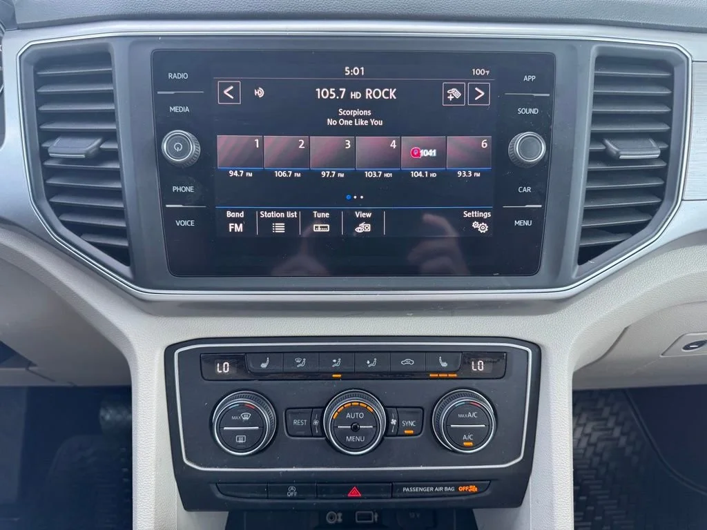 Used 2019  Volkswagen 3.6L V6 SE image 25