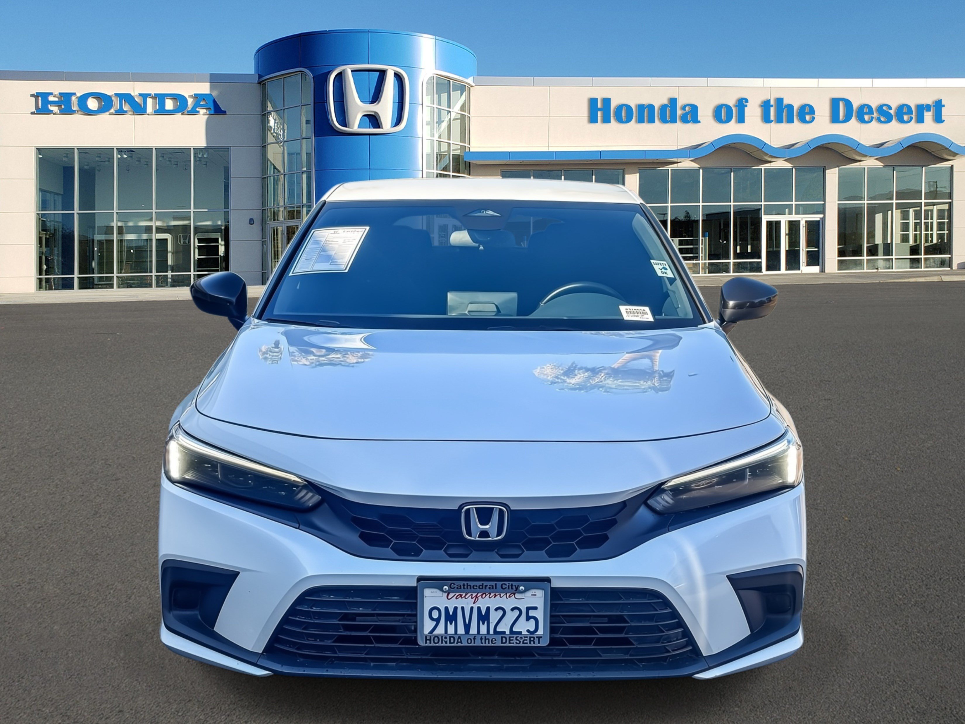 Certified Used 2024 Platinum White Pearl Honda 2.0L SPORT image 2