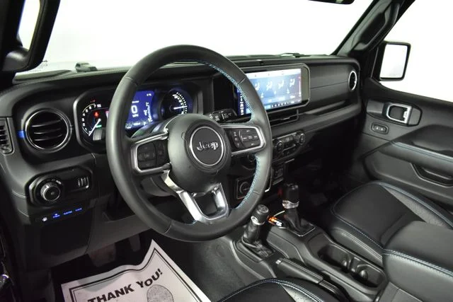 Used 2024 Black Jeep High Altitude 4xe image 13