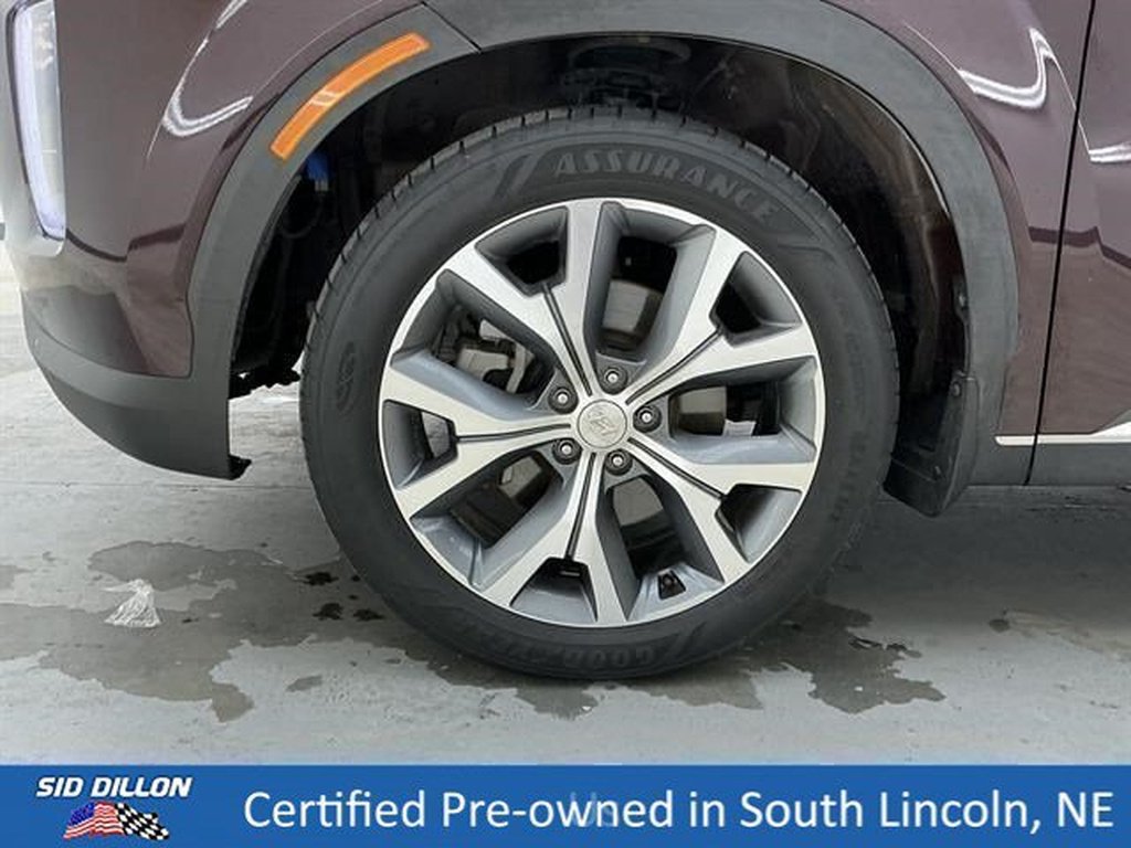 Used 2021 Sierra Burgundy Hyundai SEL image 18