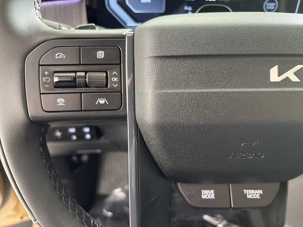 New 2027 Terrain Brown Matte Kia X-Line SX Prestige image 34