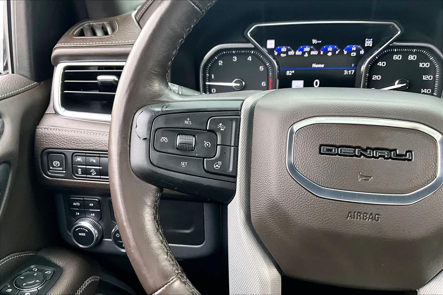 Certified Used 2021 WHITE FROST TRICOAT GMC Denali image 24