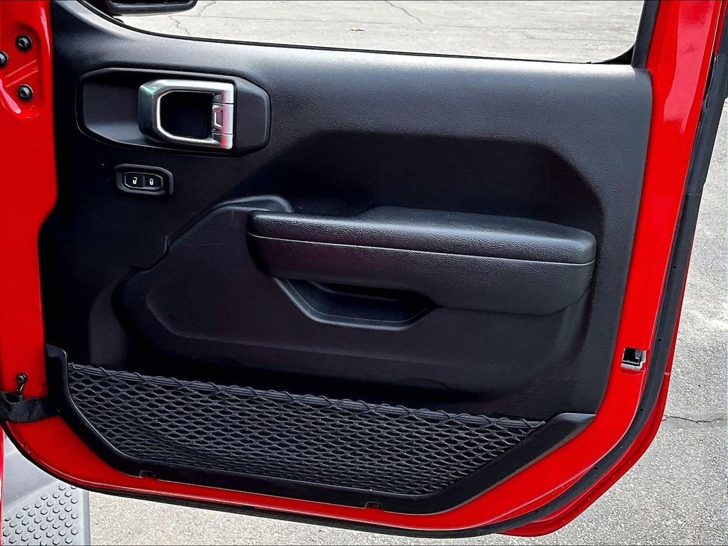 Used 2023 Firecracker Red Clearcoat Jeep Sport S image 12