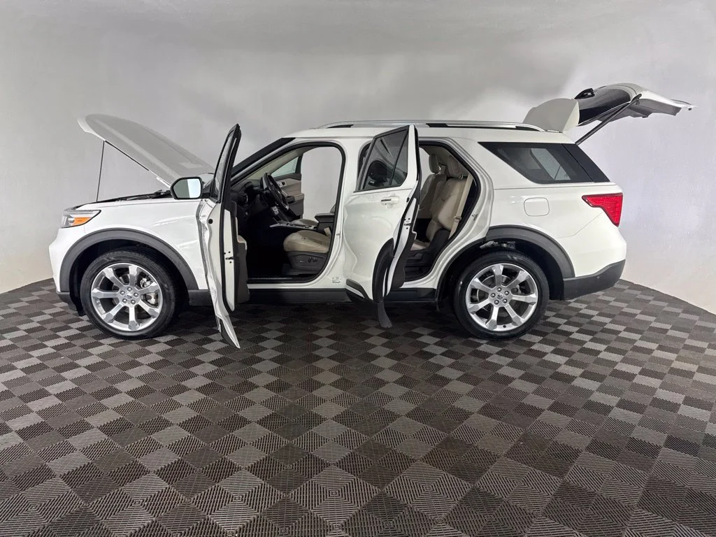 Used 2020 White Ford Platinum image 10