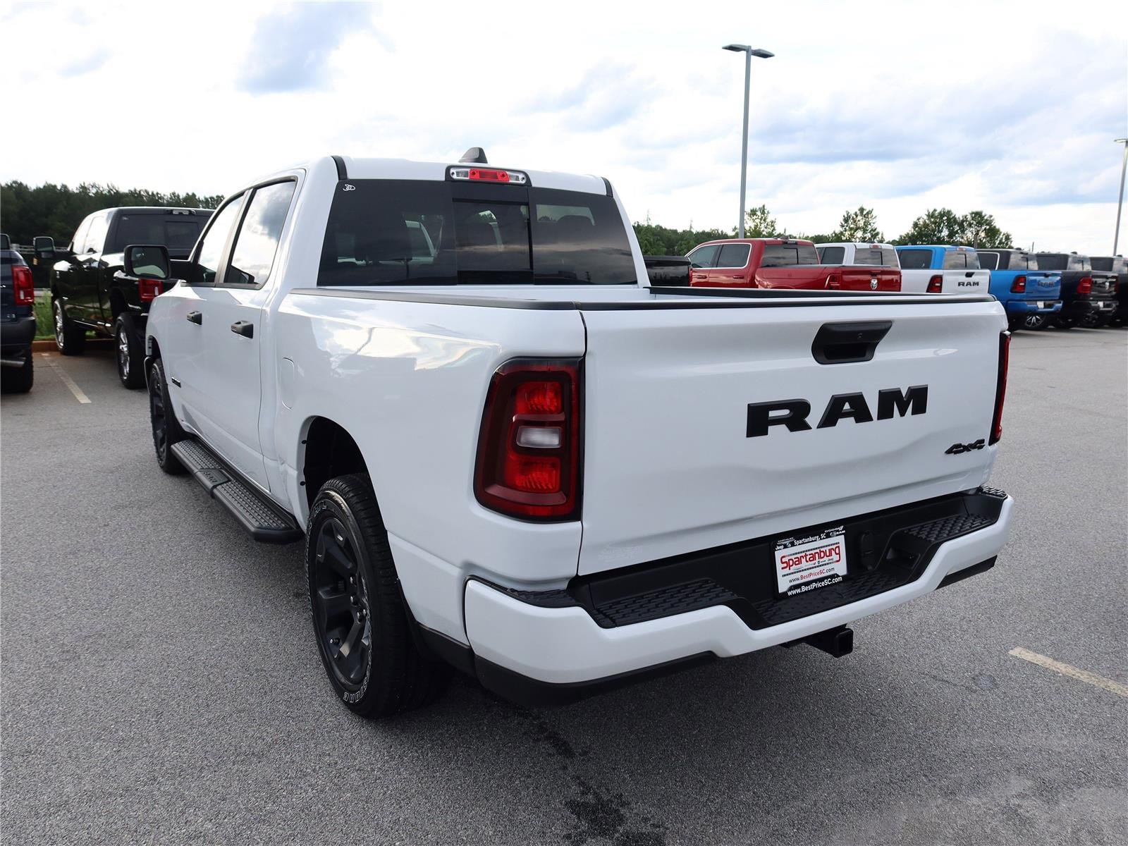 New 2026 Bright White Clear-Coat Exterior Paint RAM Express image 4