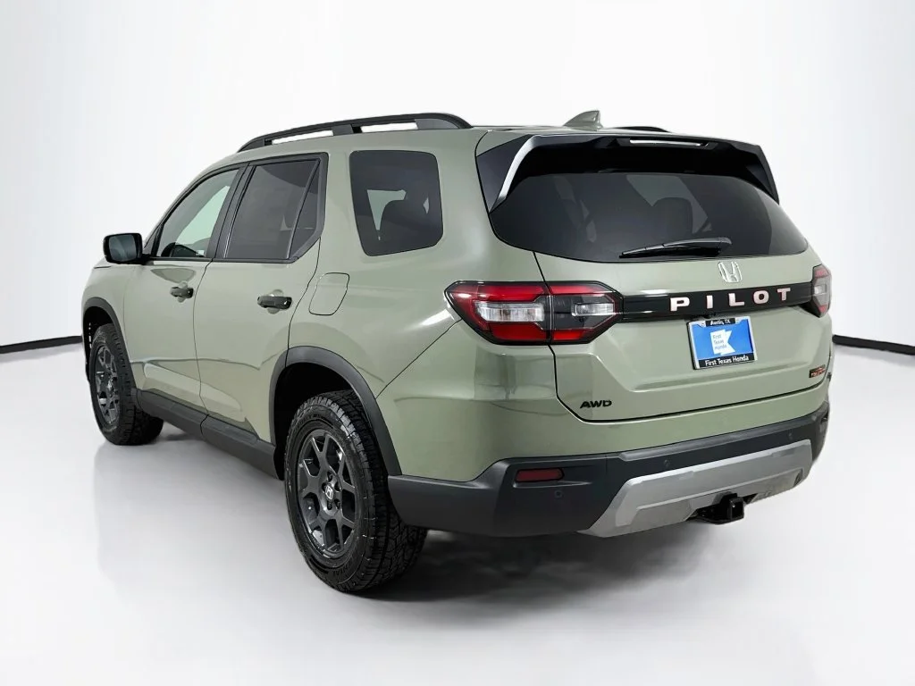New 2026 Ash Green Metallic Honda TrailSport image 5