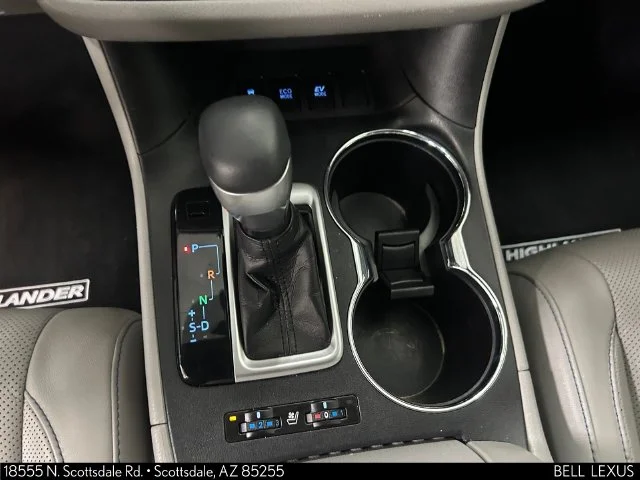 Used 2019 White Toyota Limited image 25