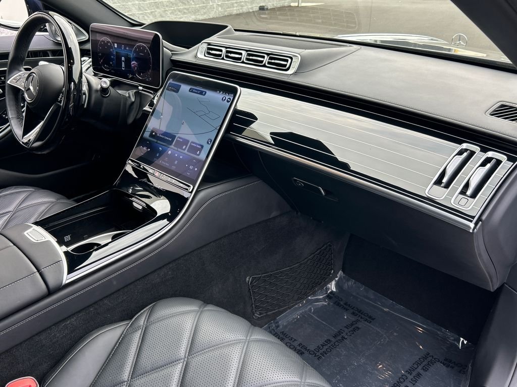Certified Used 2024  Mercedes-Benz Maybach S 680 image 30