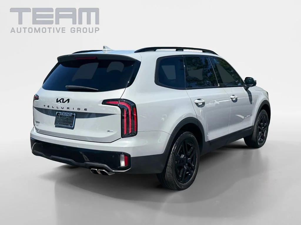 Used 2025 Gray Kia EX X-Line image 7