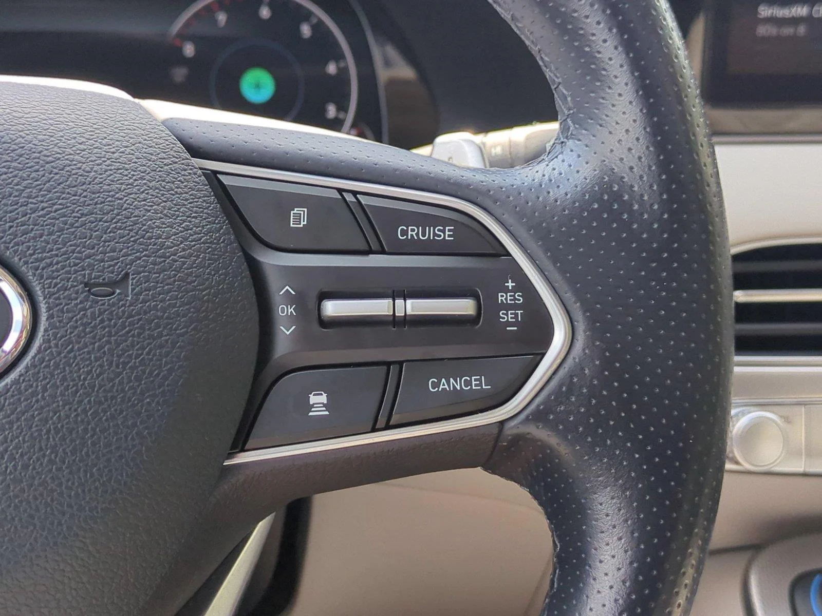 Used 2022  HYUNDAI  image 19
