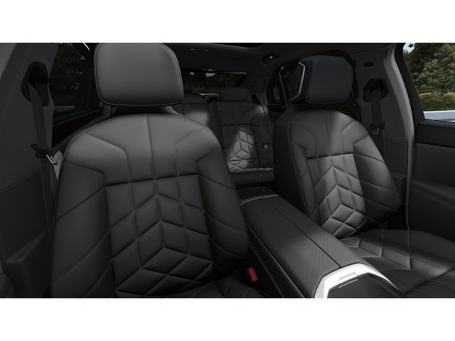 New 2027 Brooklyn Grey Metallic BMW i7 image 11
