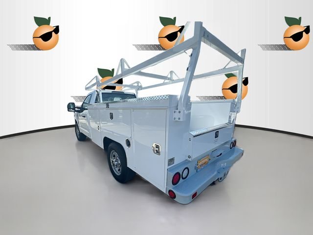2025 Ford F-350 Super Duty Chassis Cab XL - Photo 35