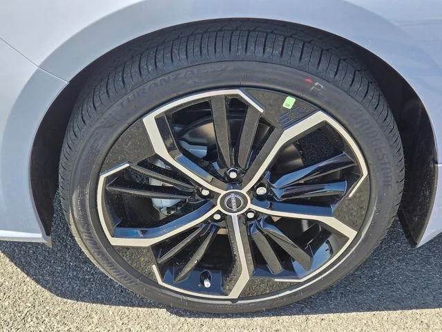 New 2026 Gray Sky Pearl Nissan SR image 7