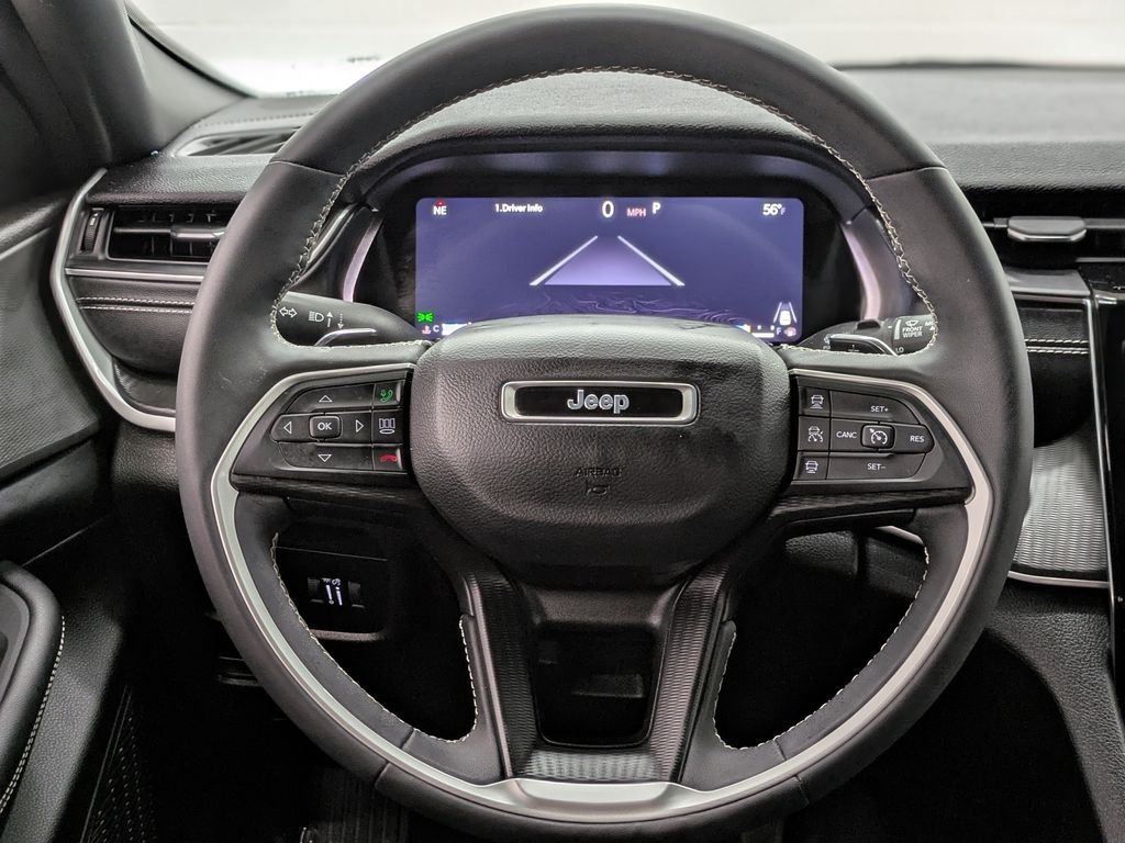 Used 2023 Black Jeep Altitude image 28