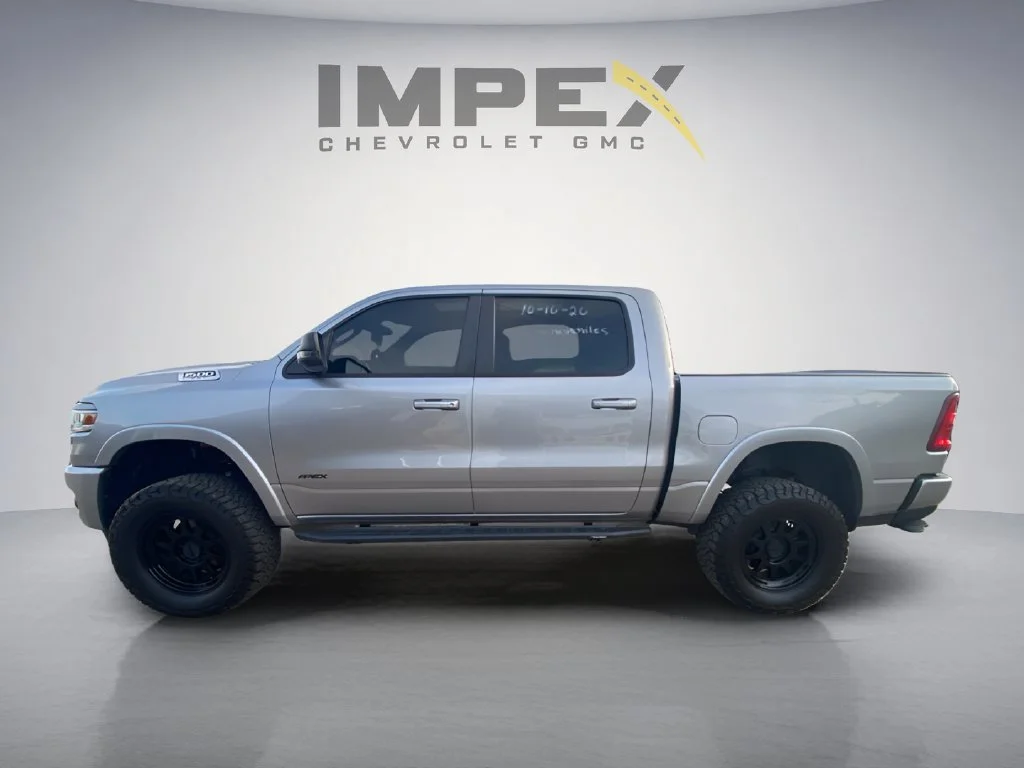 Used 2025  Ram Big Horn image 2