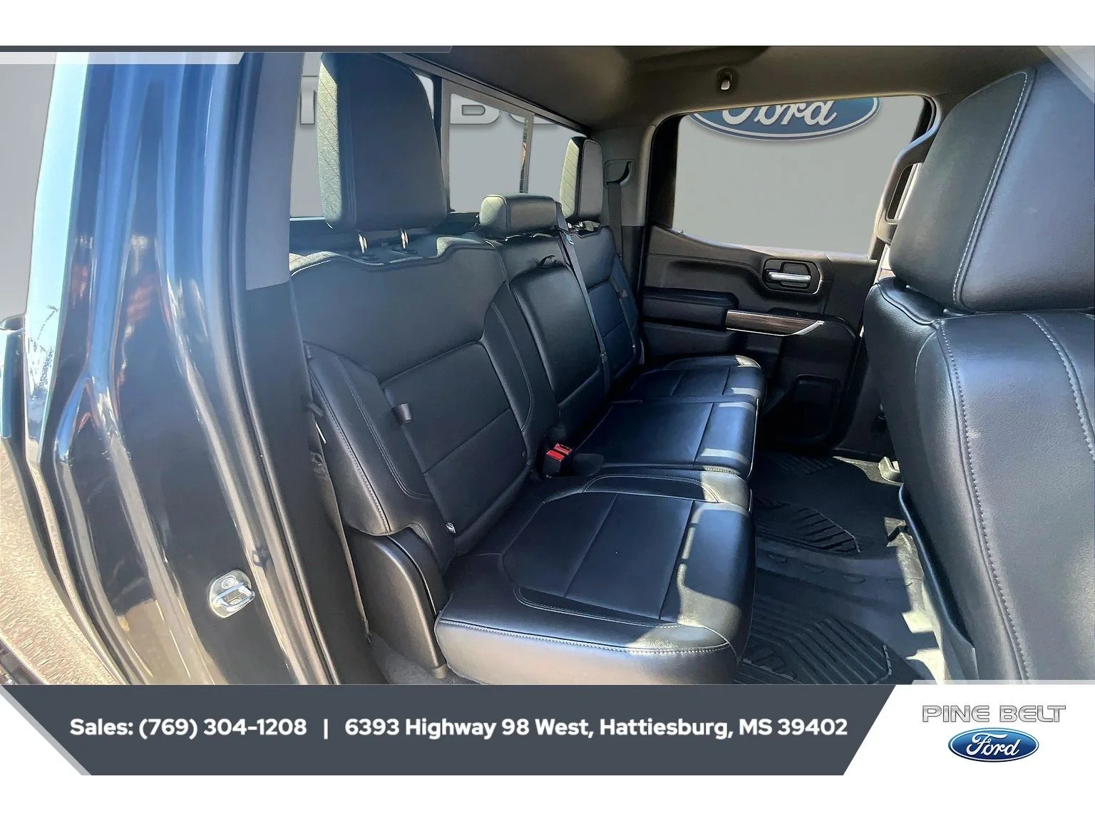 Used 2021 Shadow Gray Metallic Chevrolet RST image 21
