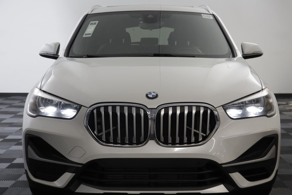 Used 2021 Mineral White Metallic BMW xDrive28i image 23