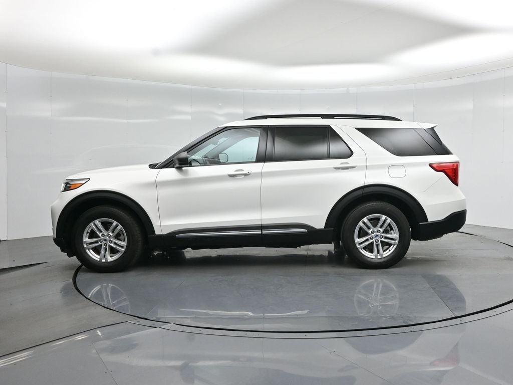 Certified Used 2023 White Ford XLT image 31