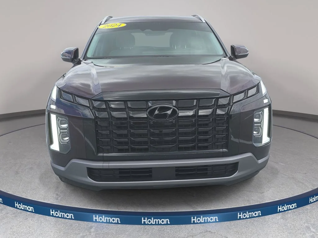 Used 2024 Red Hyundai SEL image 3